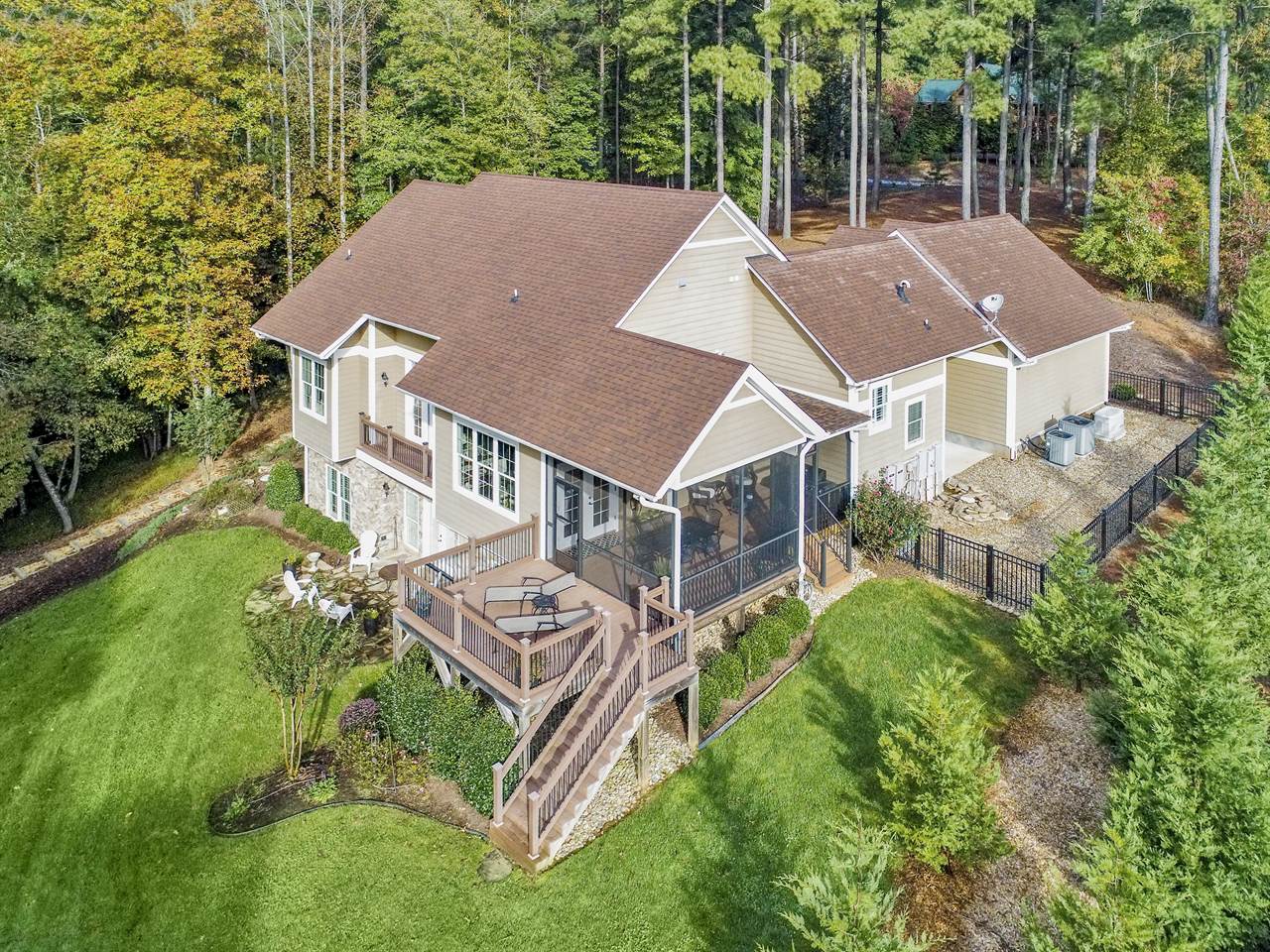 4955 Harbor View Drive West, Granite Falls, NC 28630