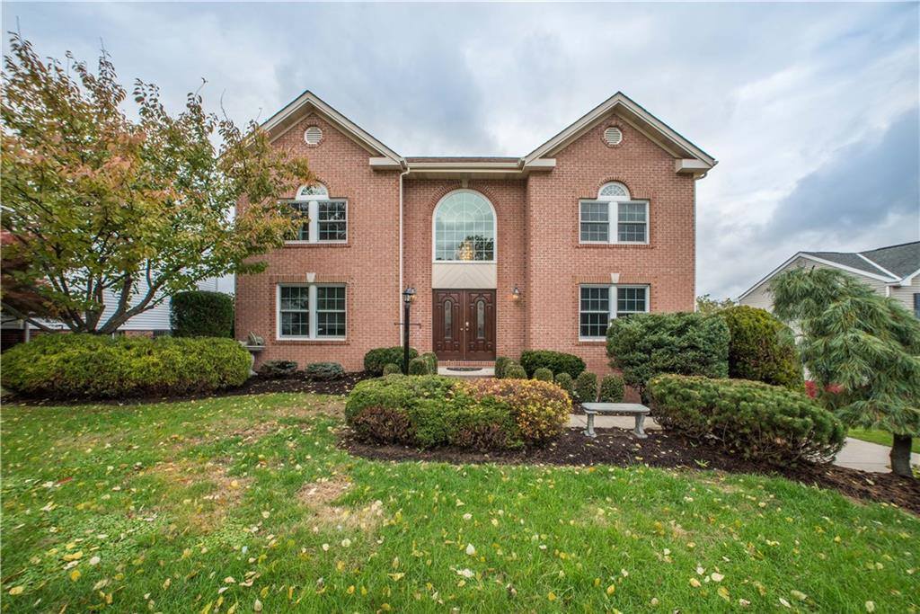 619 Harvester Dr, North Fayette, PA 15071