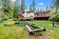 25435 SE Mirrormont Dr, Issaquah, WA 98027