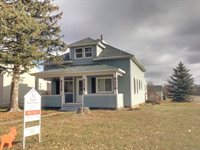 204 Score St, Ray, ND 58849