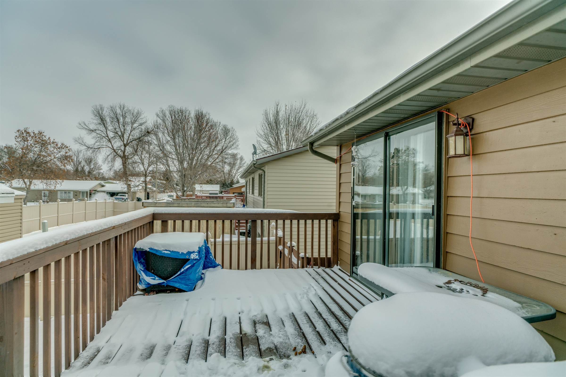 572 Macon Drive, Bismarck, ND 58504