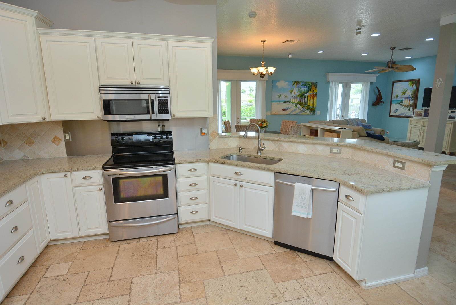 3157 SW Fambrough Street, Port Saint Lucie, FL 34953