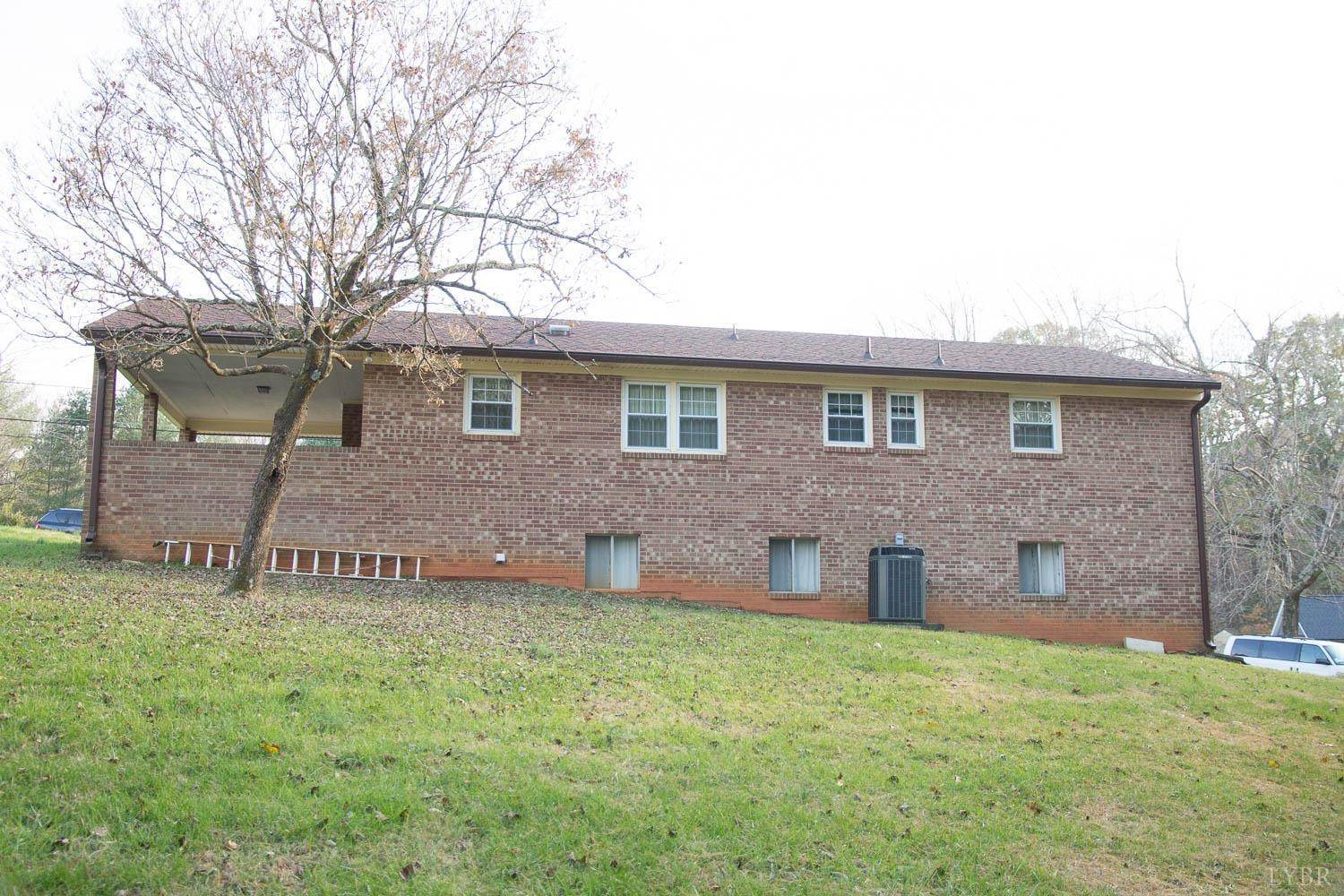 188 Pine Drive, Lynchburg, VA 24502