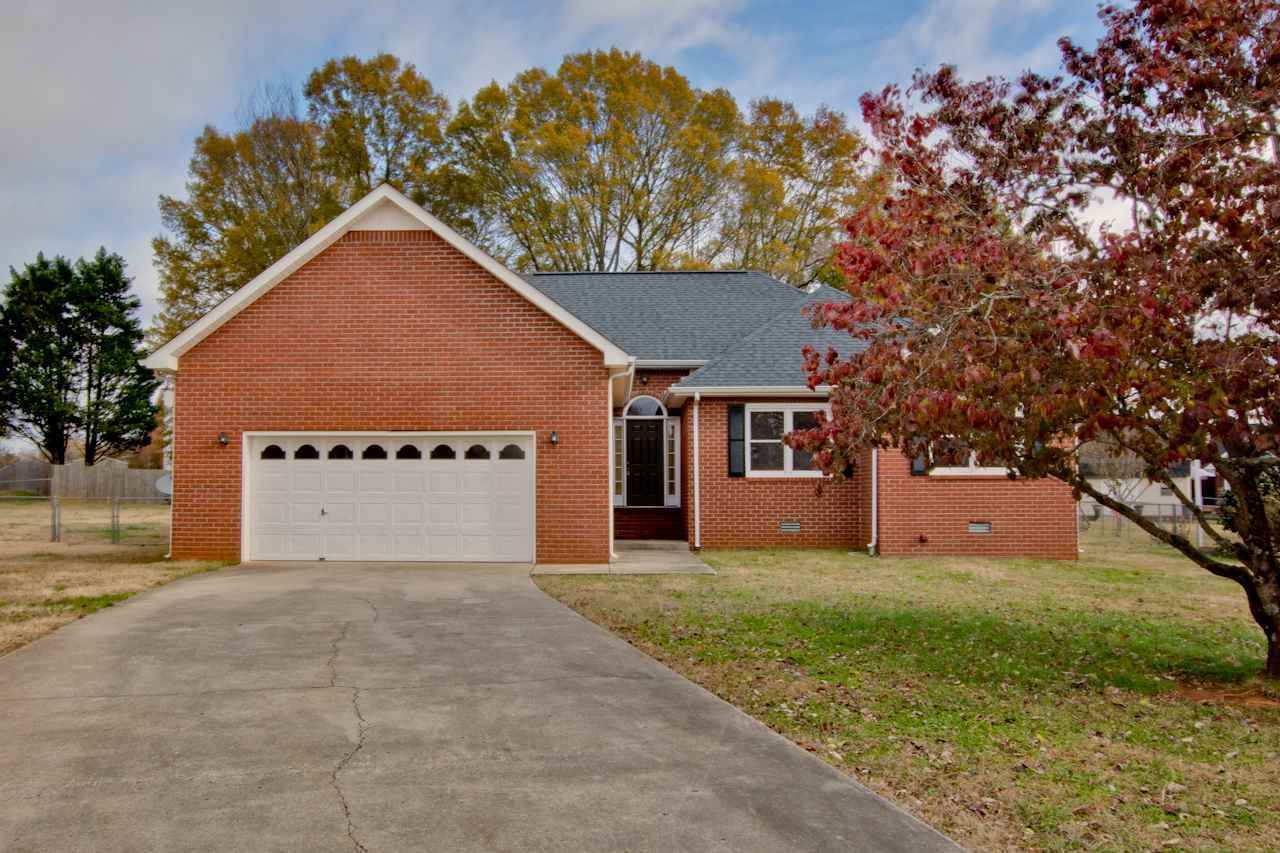 103 Sassafras Drive, Hazel Green, AL 35750