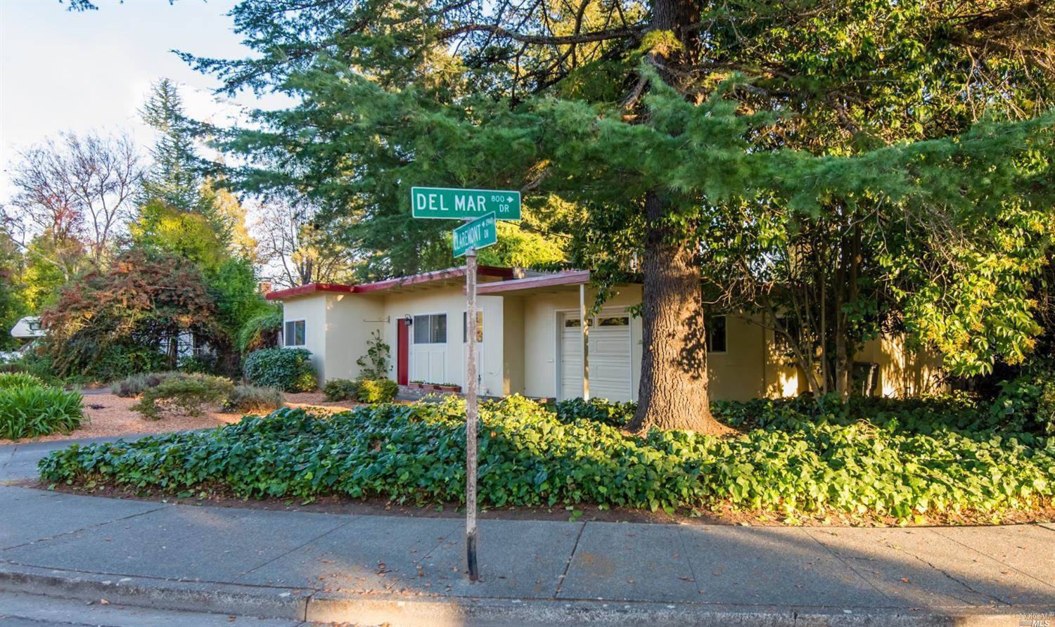 3002 Claremont Drive, Santa Rosa, CA 95405