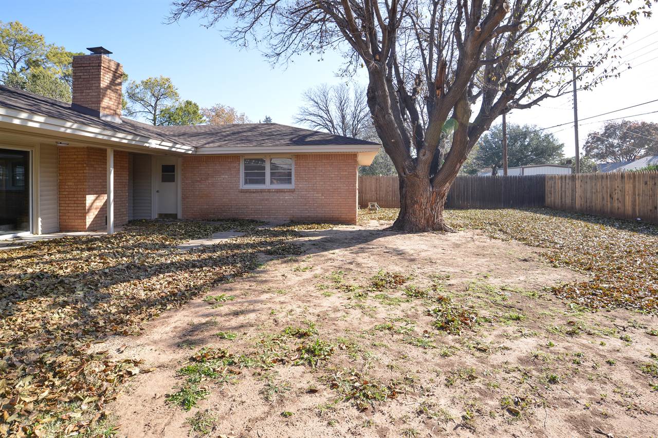 2823 67th Street, Lubbock, TX 79413