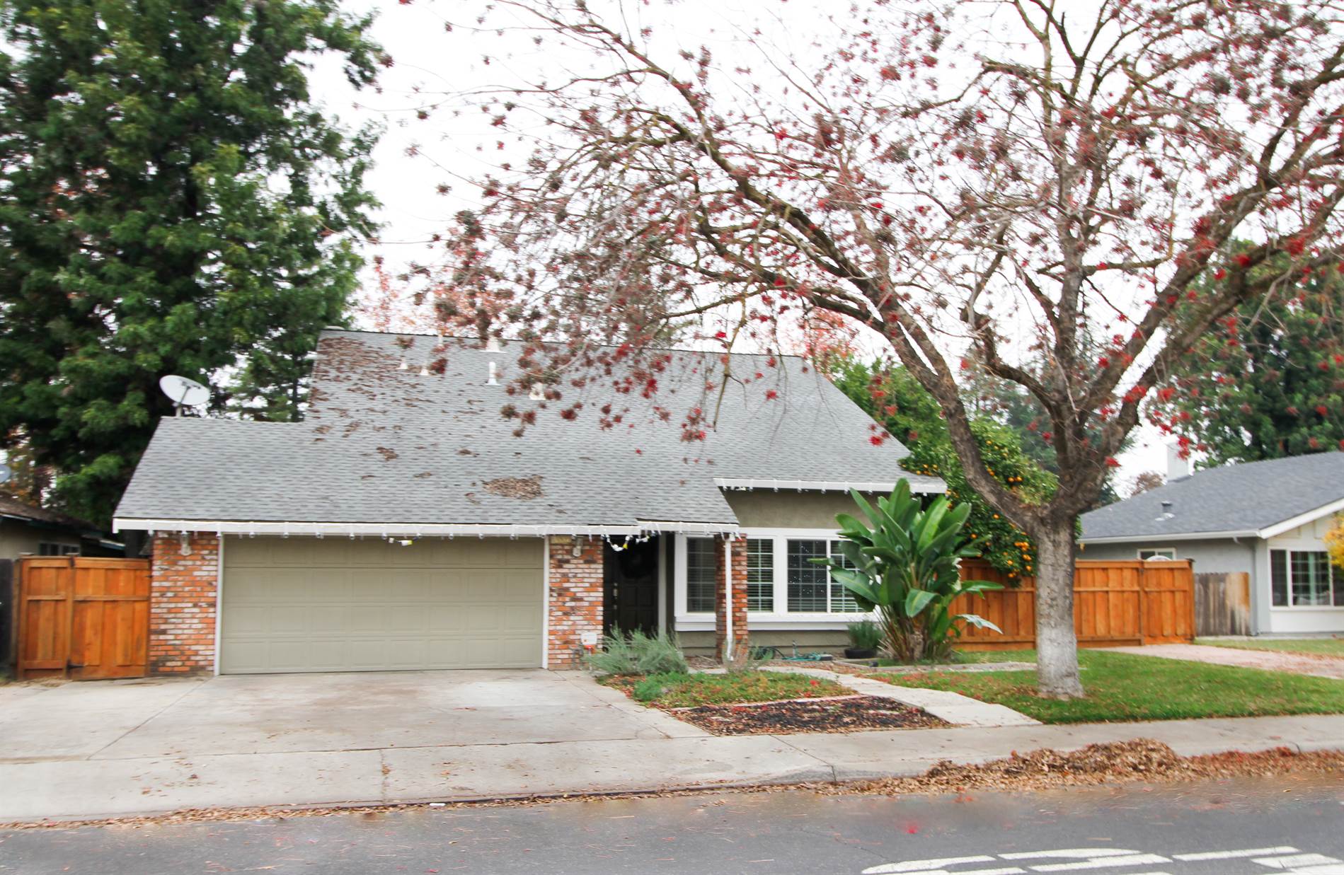 3337 East Orangeburg Avenue, Modesto, CA 95355