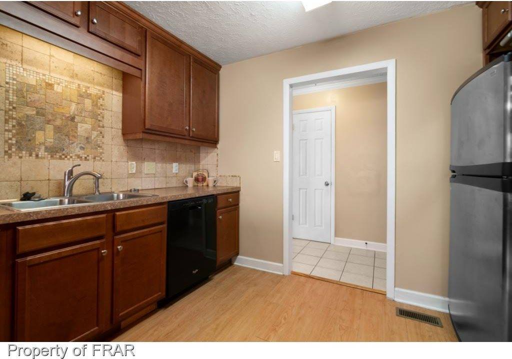 6407 Irvington Court, Fayetteville, NC 28314