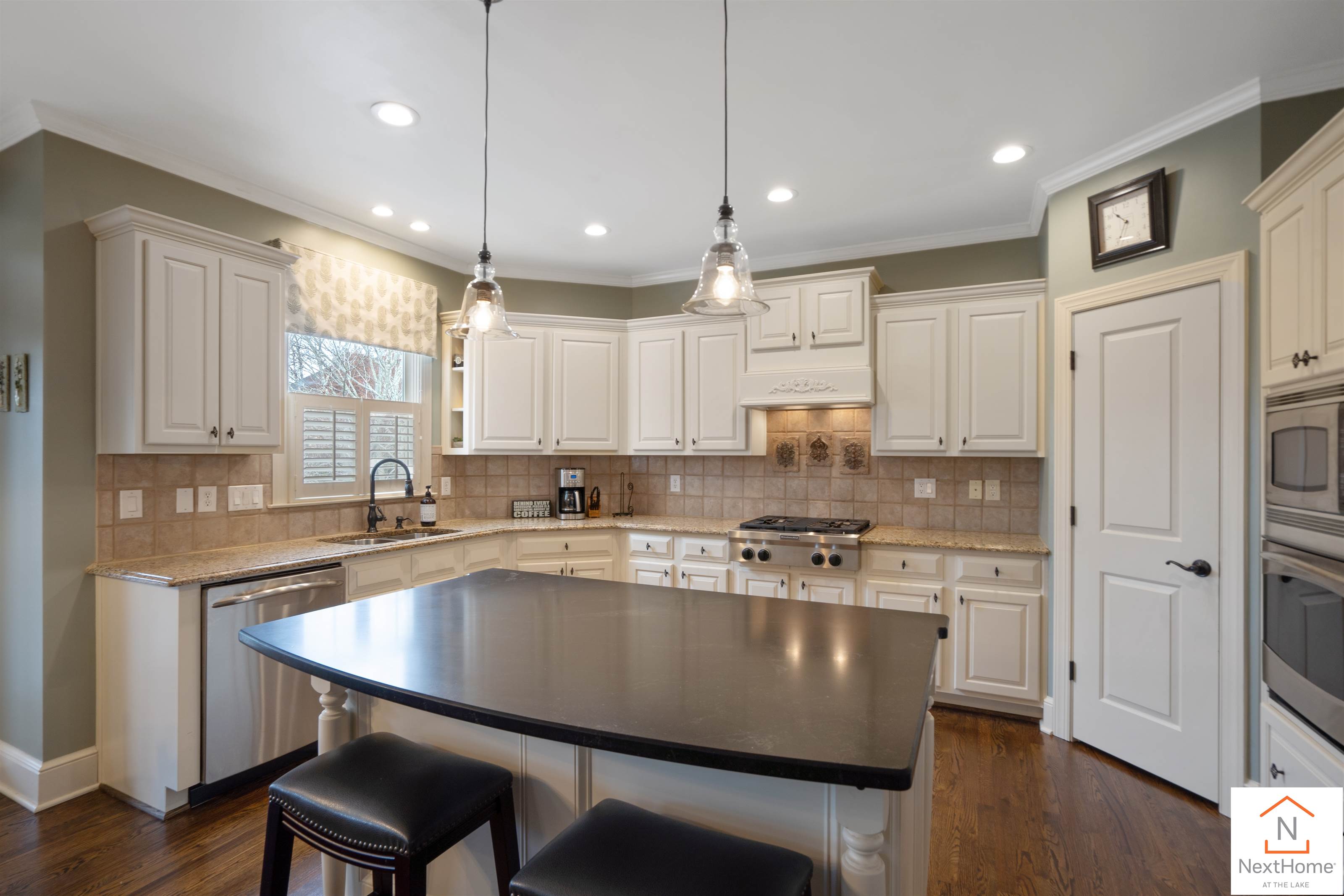 9408 Copans Glen Lane, Huntersville, NC 28078