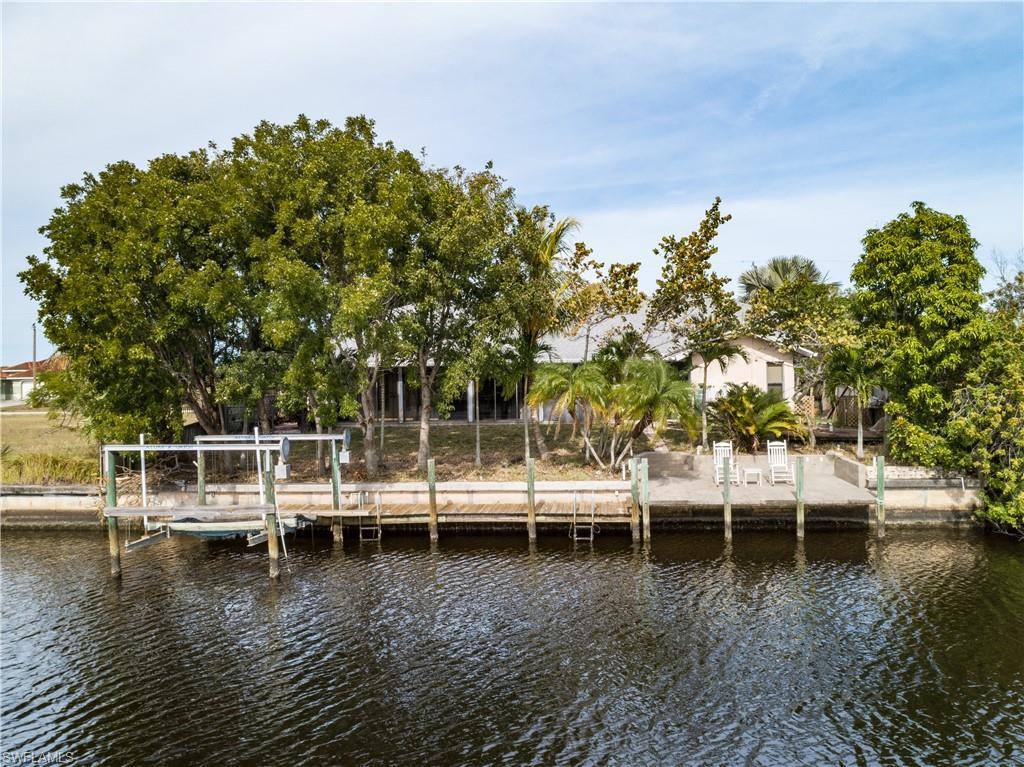 4118 NW 33rd Ln, Cape Coral, FL 33993