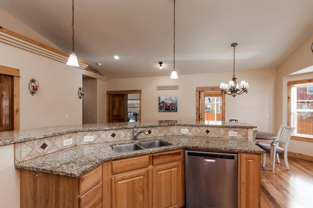 1866 Santa Ana Court, Bozeman, MT 59718