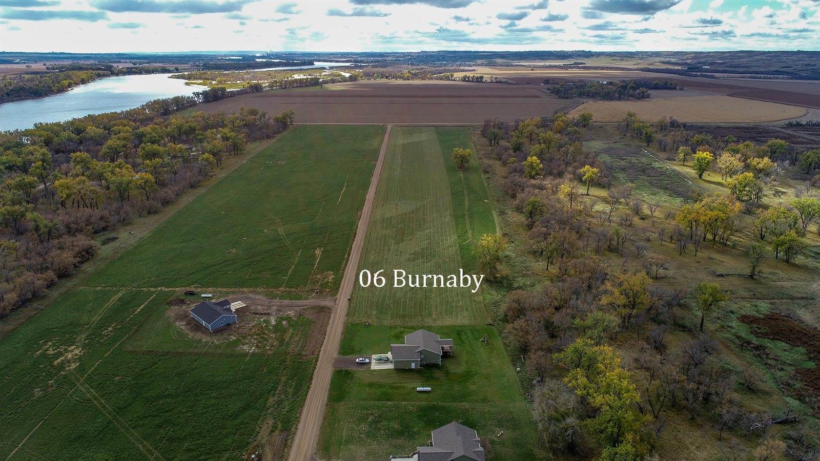 06 Burnaby Drive, Mandan, ND 58554