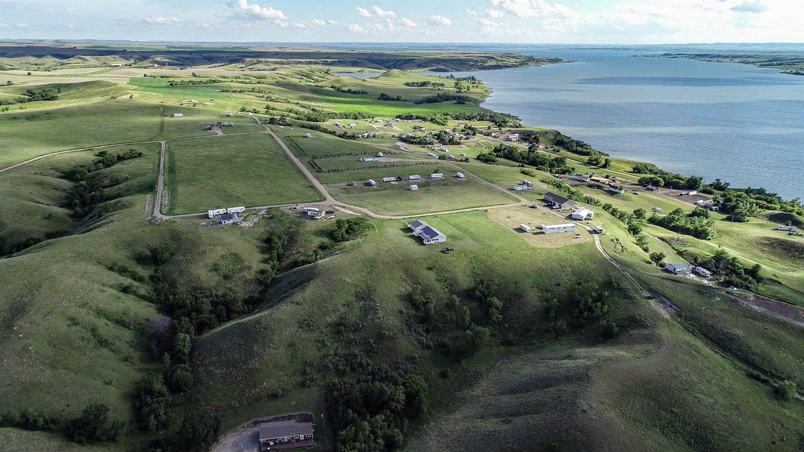 202 Beaver Bay, Linton, ND 58552