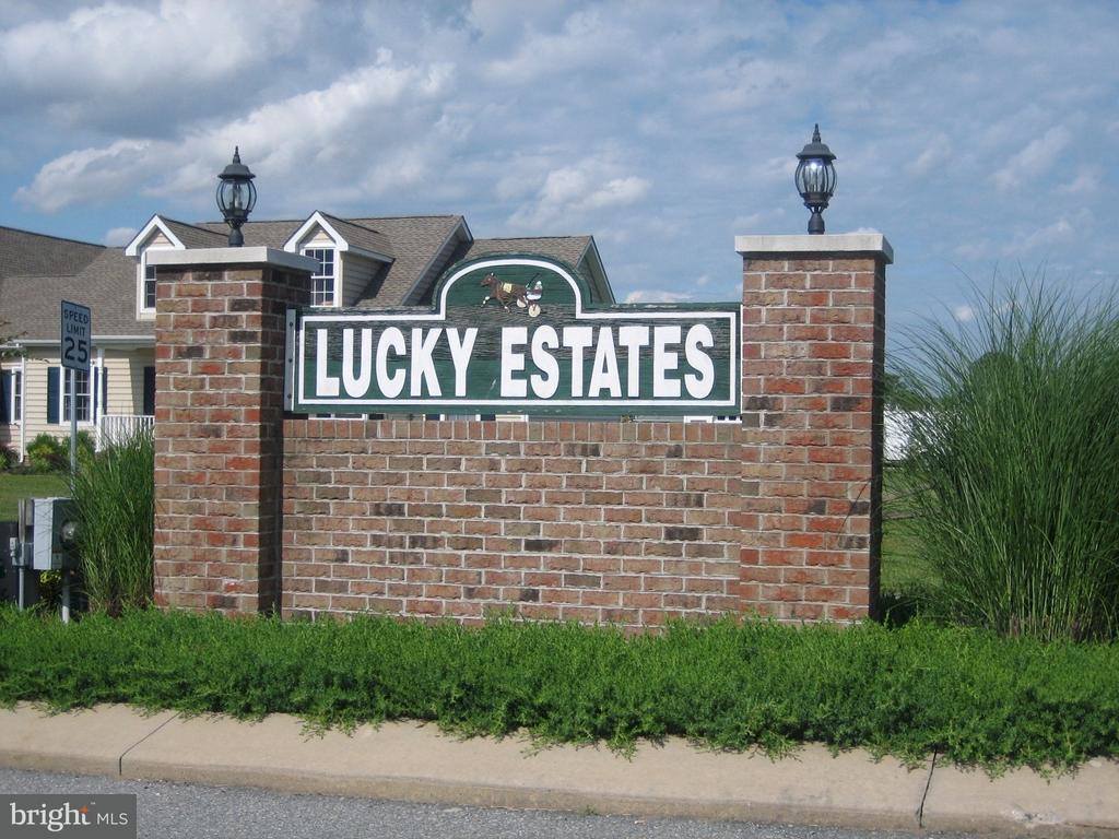 120 South Lucky Estates Drive, Harrington, DE 19952