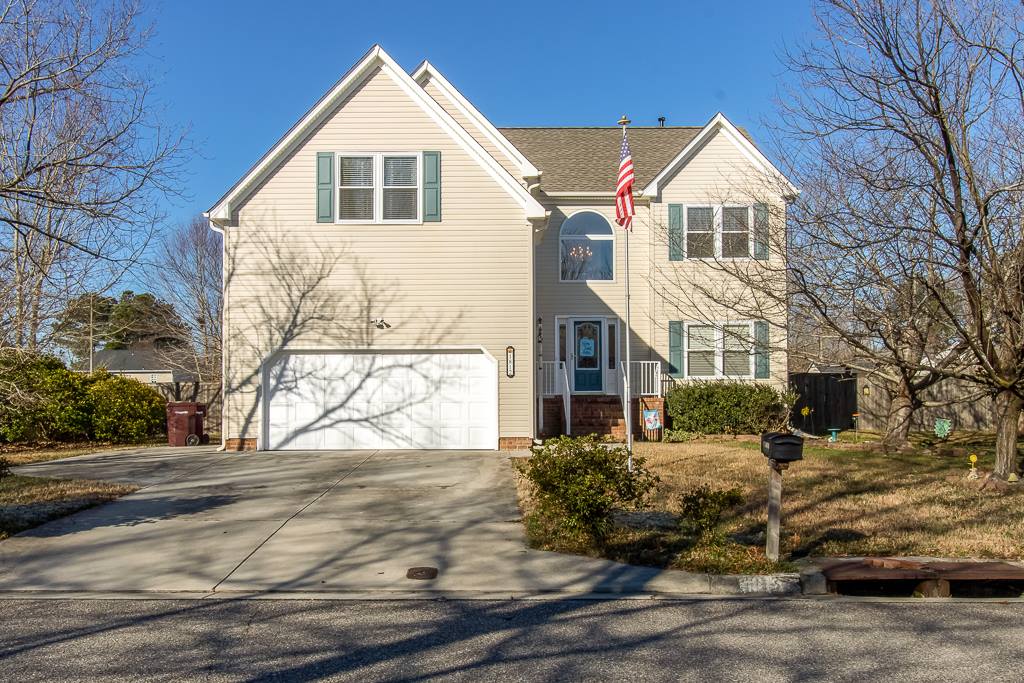 1812 Crestwynd Drive, Chesapeake, VA 23322