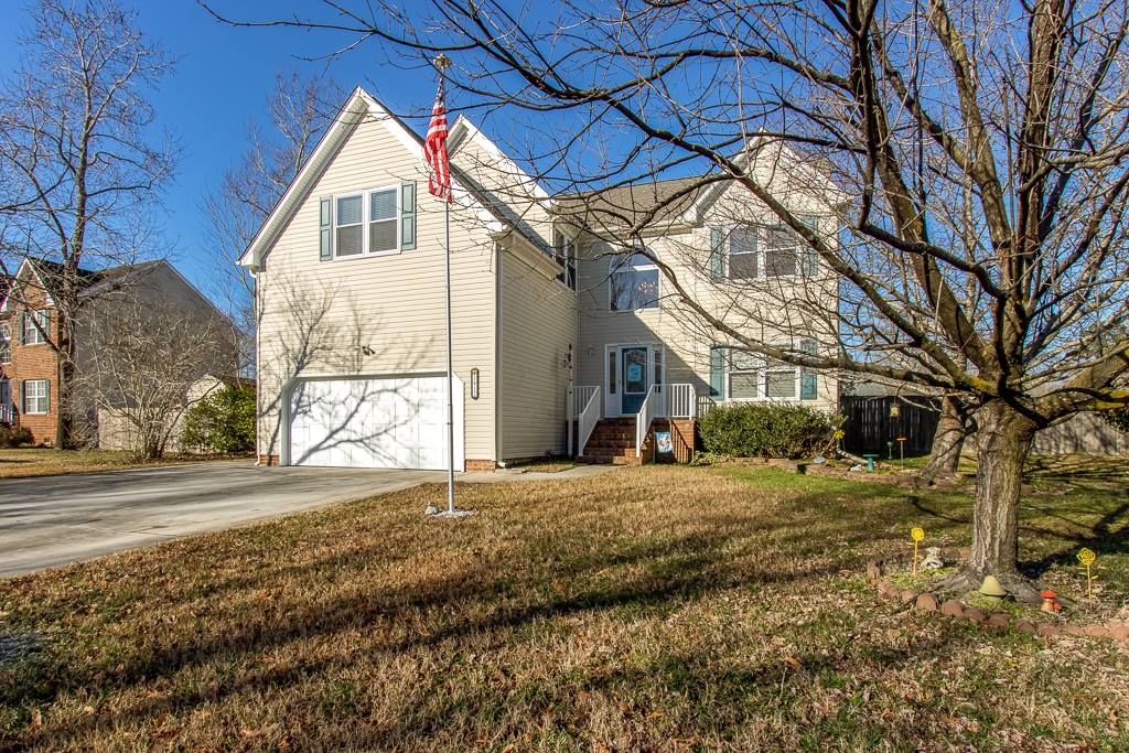 1812 Crestwynd Drive, Chesapeake, VA 23322