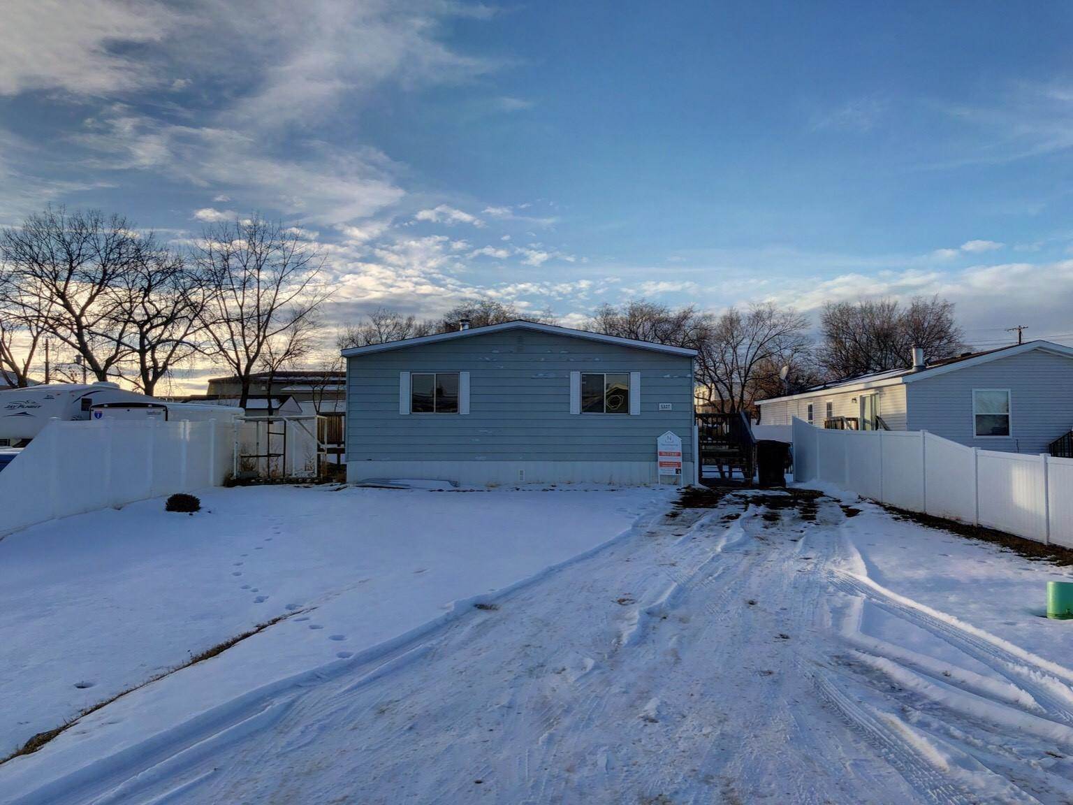 5327 1st Ave West, Williston, ND 58801