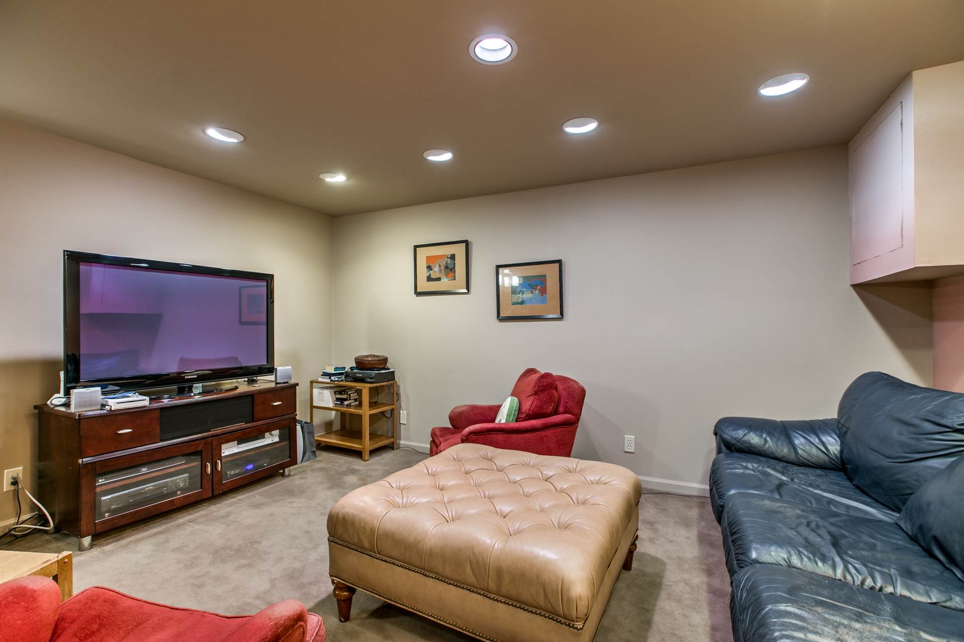 1520 S 83 Street, Omaha, NE 68124