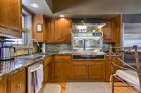 1520 S 83 Street, Omaha, NE 68124