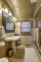 1520 S 83 Street, Omaha, NE 68124