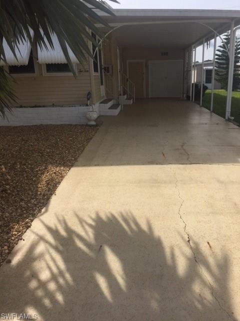 210 W Shenandoah Ln, North Fort Myers, FL 33917