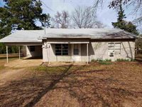 404 Georgia ST., Queen City, TX 75572