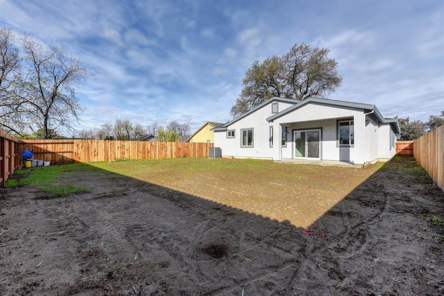 1444 Rene Avenue, Sacramento, CA 95838