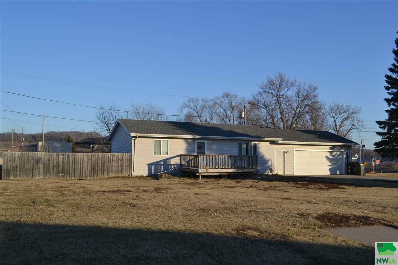 108 Louis Ave., No. Sioux City, SD 57049