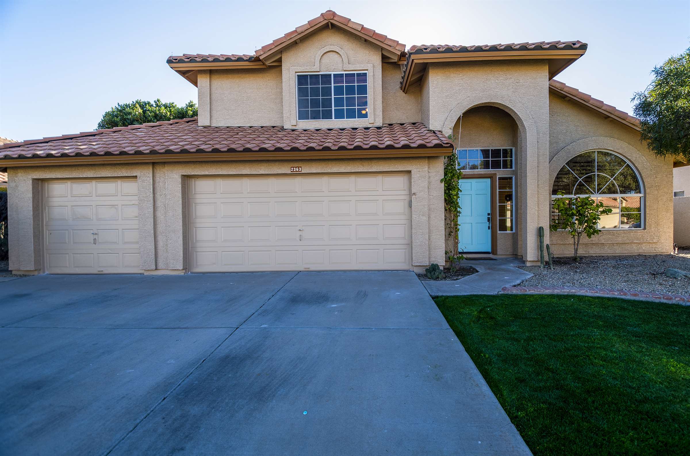 2363 West Hemlock Court, Chandler, AZ 85248