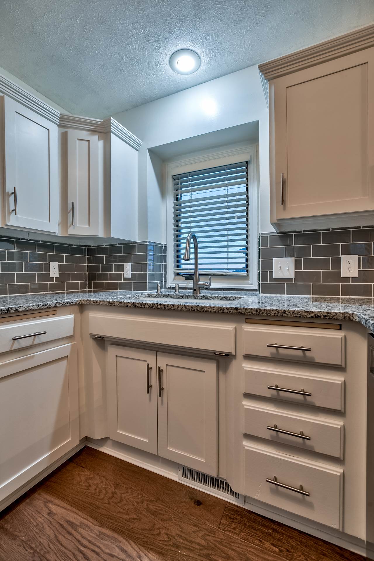 20716 Sequoia Street, Elkhorn, NE 68022