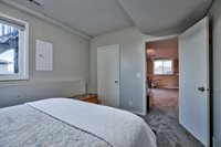 20716 Sequoia Street, Elkhorn, NE 68022