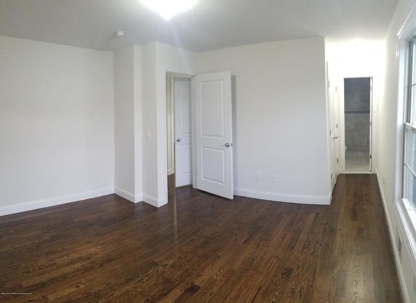 11 Mc Dermott Ave ,#B, Staten Island, NY 10305