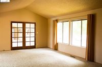 5873 Caulfield Dr, Clayton, CA 94517