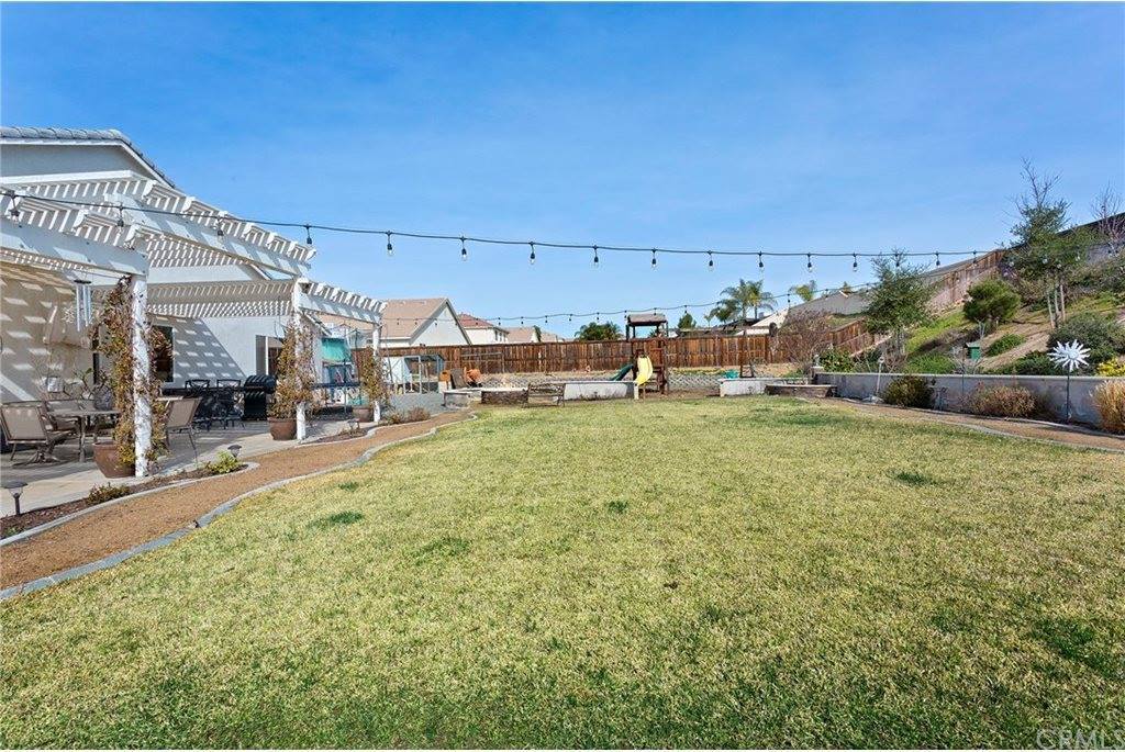 19352 Aspenleaf Drive, Perris, CA 92570