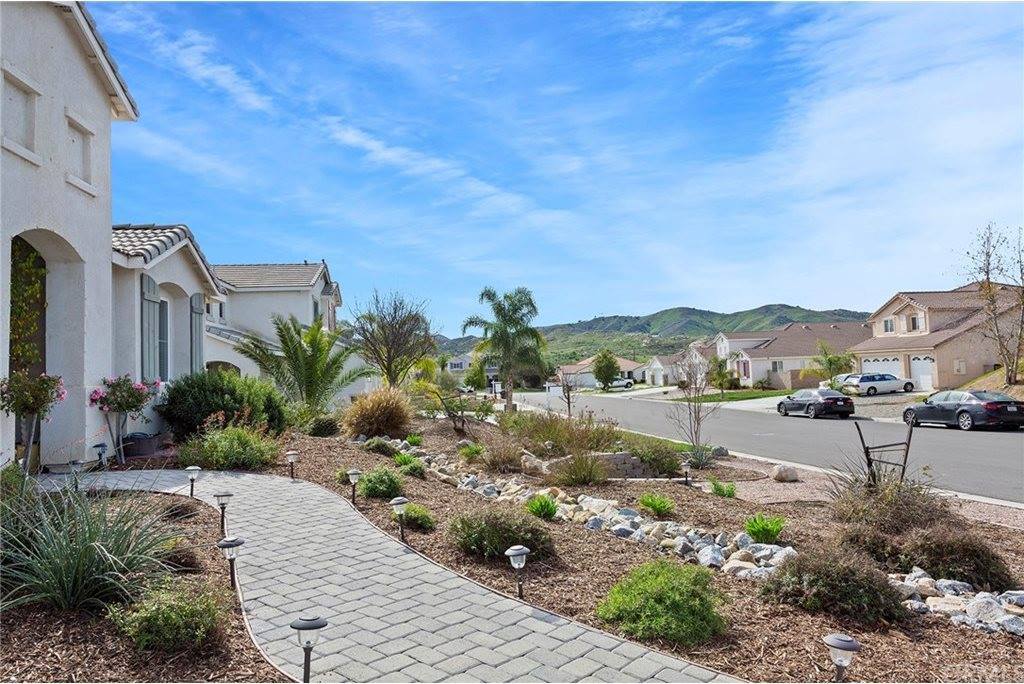 19352 Aspenleaf Drive, Perris, CA 92570