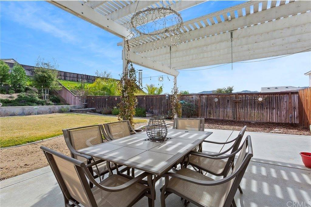 19352 Aspenleaf Drive, Perris, CA 92570