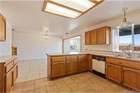 11940 Running Deer Road, Apple Valley, CA 92308