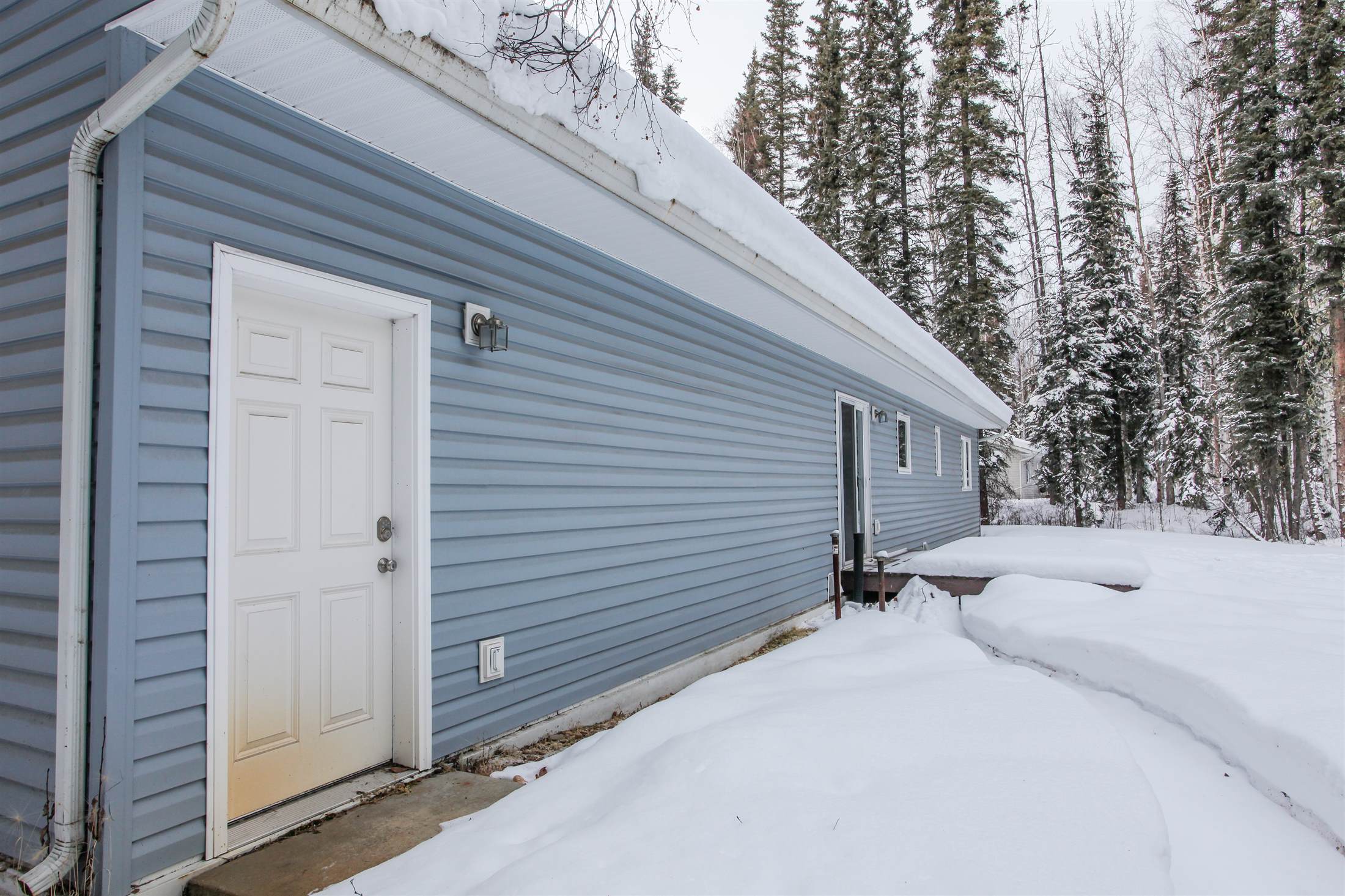 1110 Lolla Mae St., North Pole, AK 99705