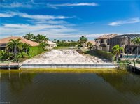 3236 Surfside Blvd, Cape Coral, FL 33914