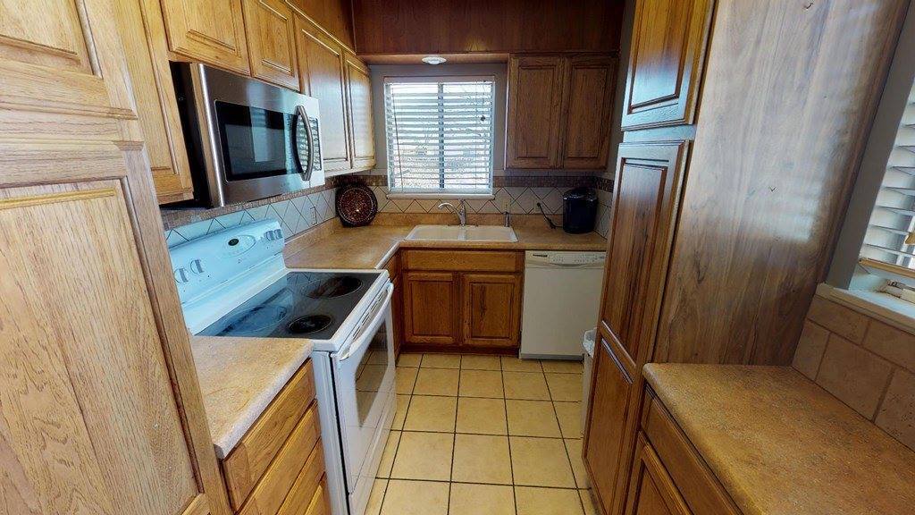 25 South Oxford Dr, San Angelo, TX 76904