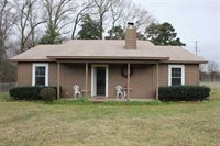 402 Farren RD, Texarkana, TX 75503