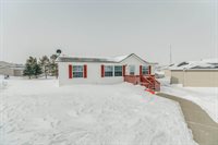 3918 Chandler Lane, Bismarck, ND 58503