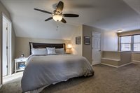 2004 N 51 Street, Omaha, NE 68104