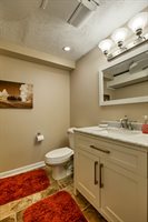 2004 N 51 Street, Omaha, NE 68104