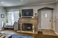 2004 N 51 Street, Omaha, NE 68104