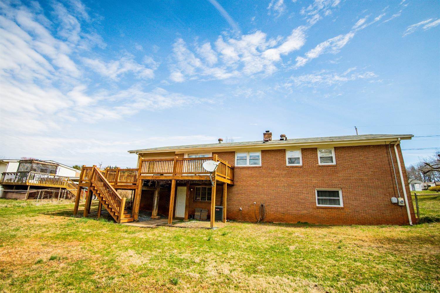 486 Dawnridge Drive, Lynchburg, VA 24502