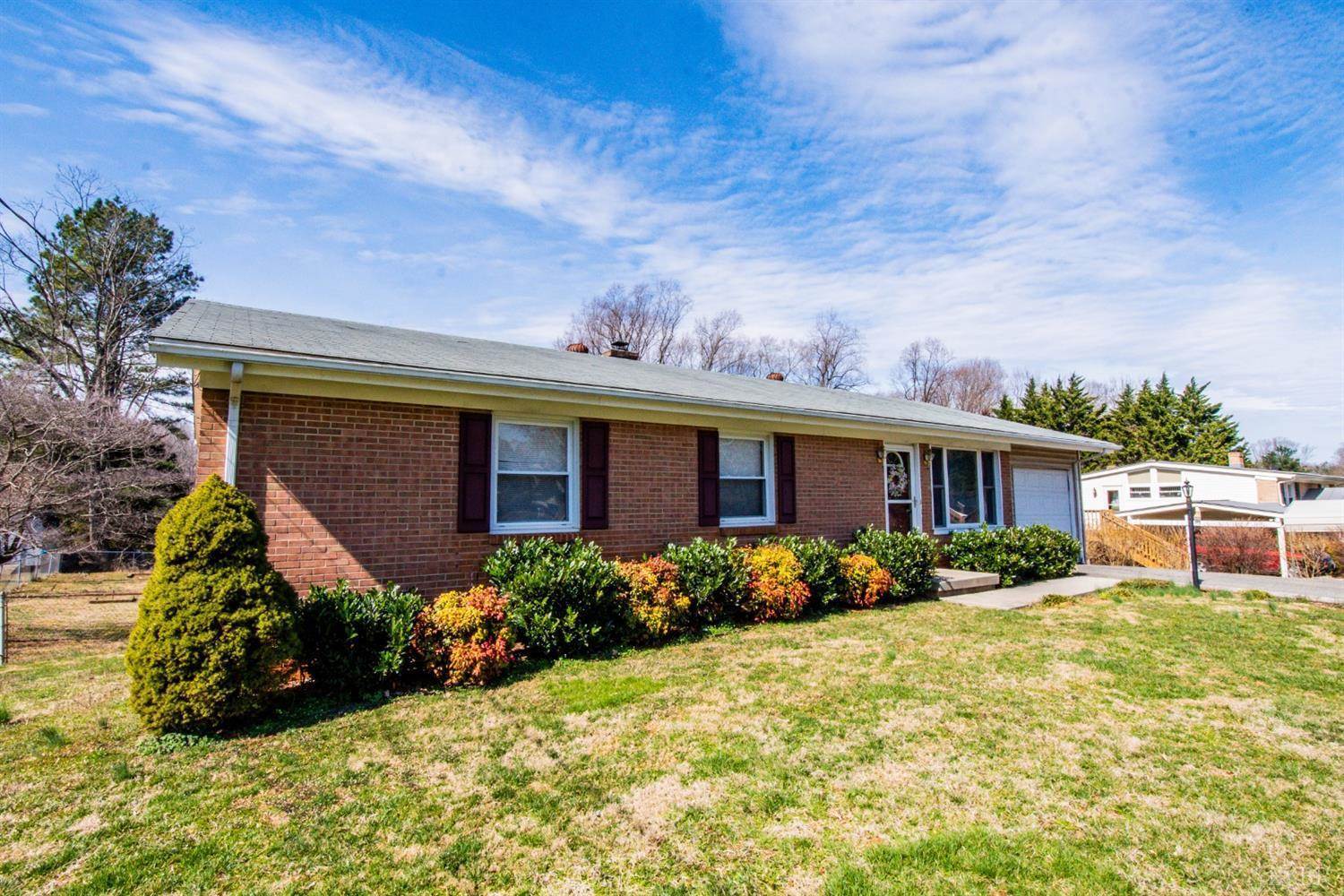 486 Dawnridge Drive, Lynchburg, VA 24502