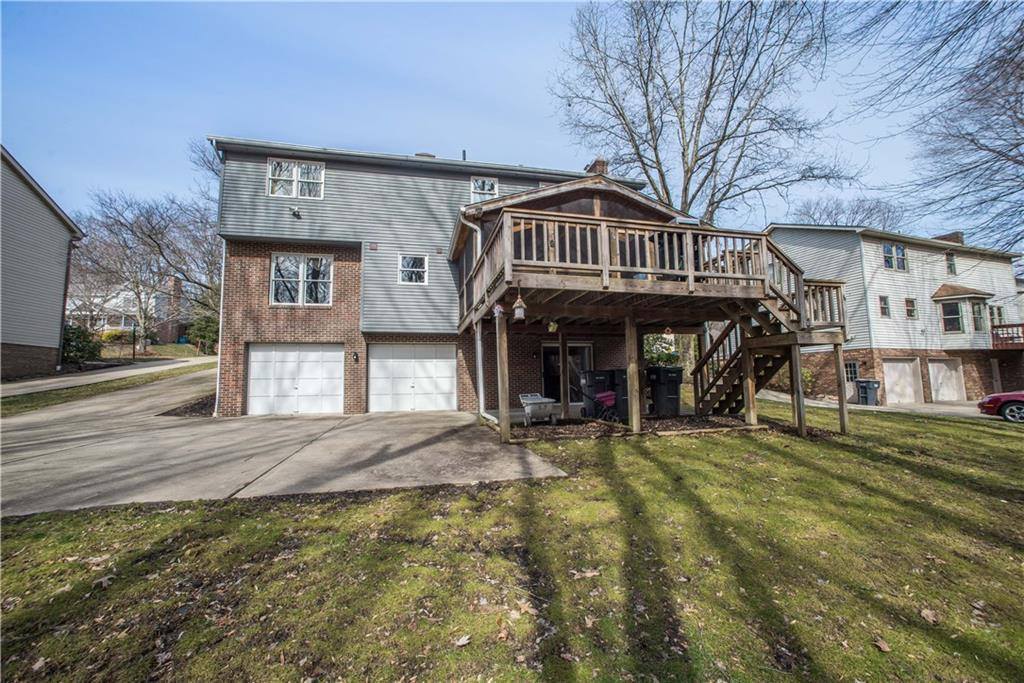 329 Cloverdale Dr, Pine Township - NAL, PA 15090