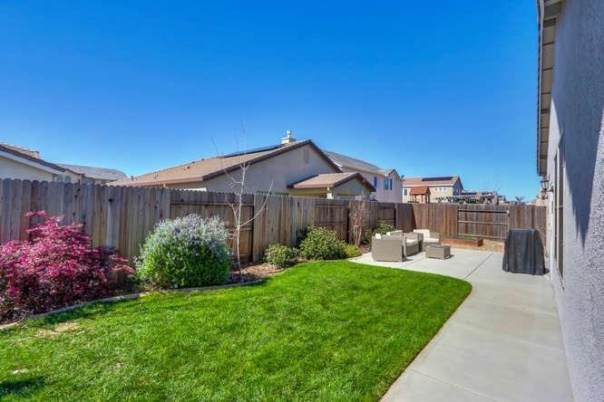 1924 Hartsfield Way, Lincoln, CA 95648