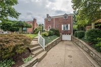 609 Kenilworth Drive, Mt. Lebanon, PA 15228